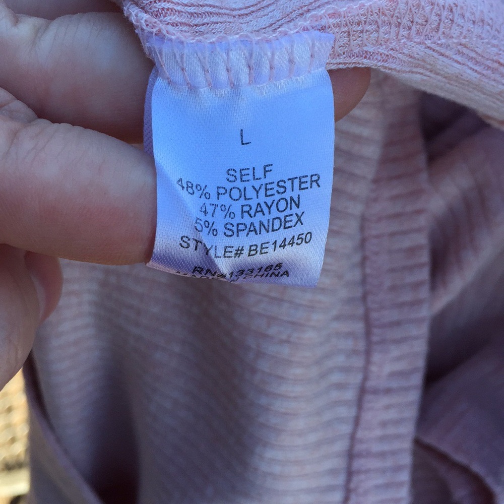 Altar’d State pink blouse - Picture 5 of 10